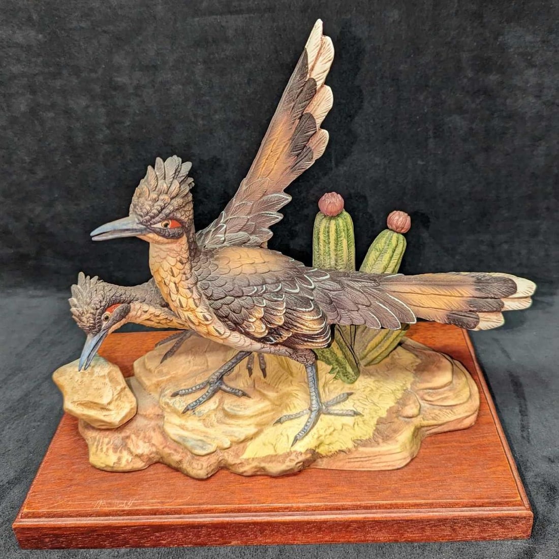 Roadrunners Andrea By Sadek Porcelain Figurine 5747 (1 of 7)