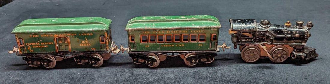 Ives Railway Lines Cast Iron Windup Engine (1 of 9)