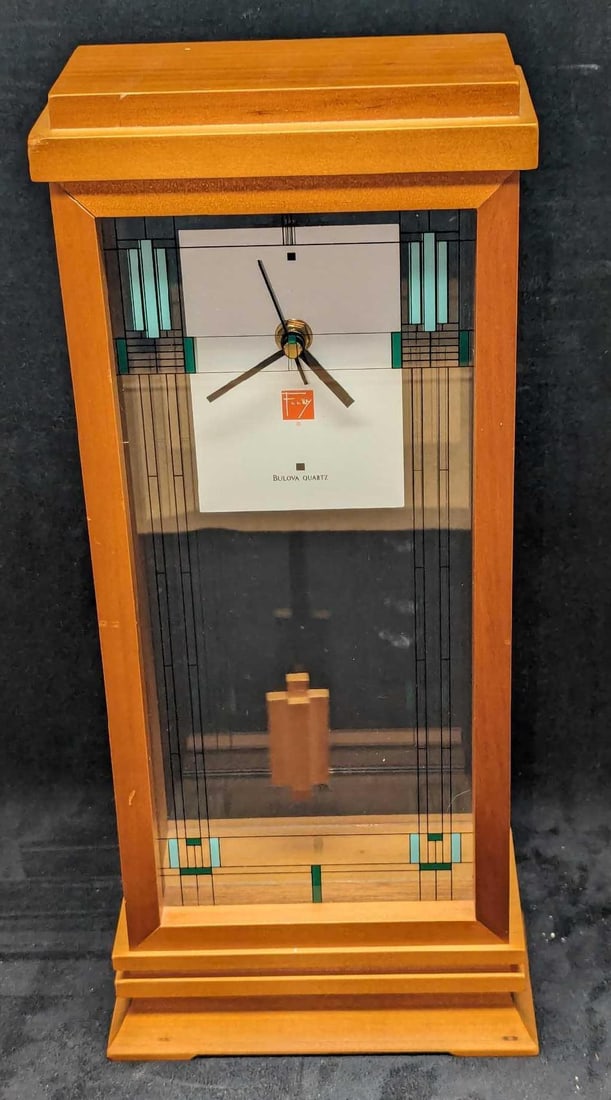 Frank Lloyd Wright Bulova Mantel Walnut Finish Clock (1 of 7)