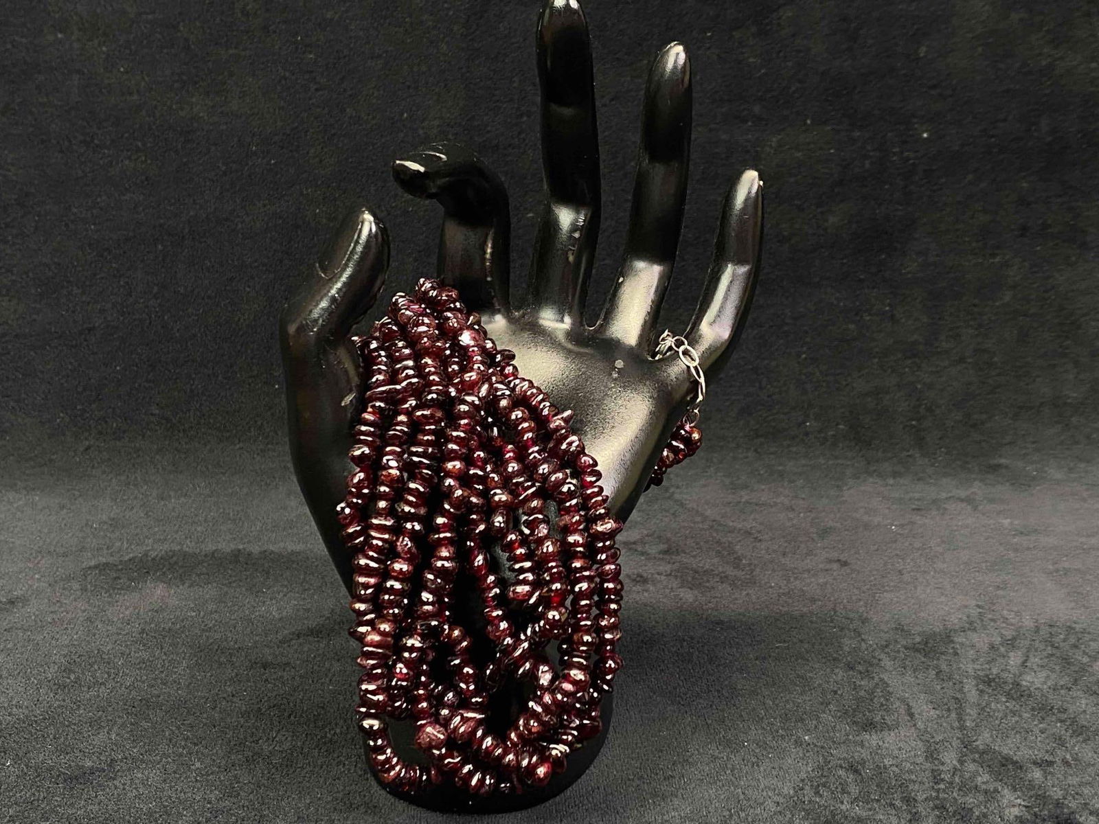 Gorgeous 5 Strand Natural Garnet Beaded Sterling Clasp Necklace (1 of 8)