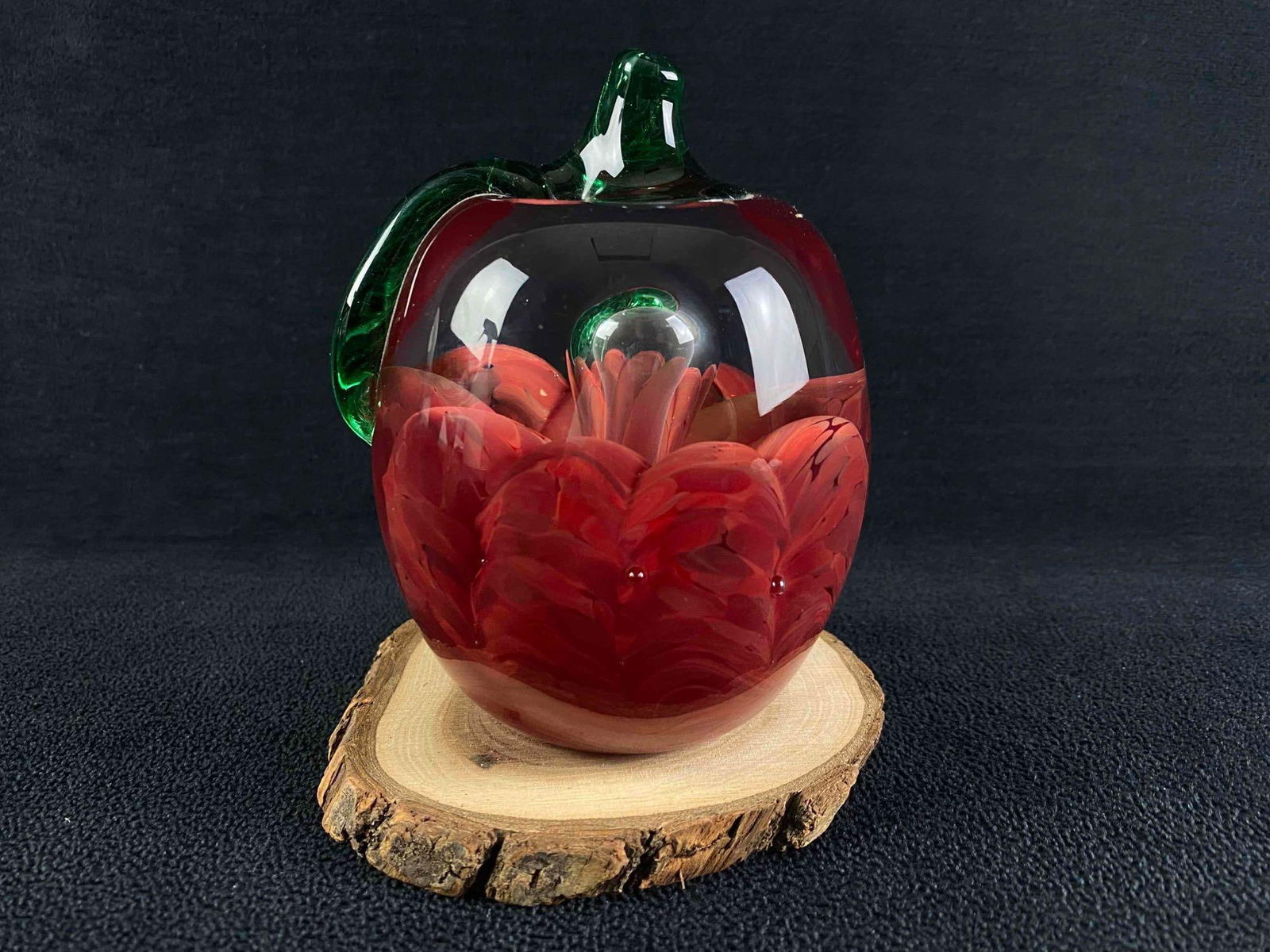 Joe Rice Controlled Bubble Red Flower Apple (1 of 6)