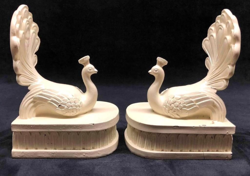White Peacock Book Ends: White Peacock Book Ends. This lot contains a set of white peacock book ends. These beautifully designed peacocks are perfect for any bookshelf. Each bookend is approx 4 3/4" x 3 1/2" x 7 1/4&#