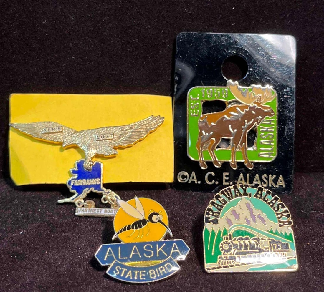 Alaska Pins Bundle Of Four (F18) (1 of 9)