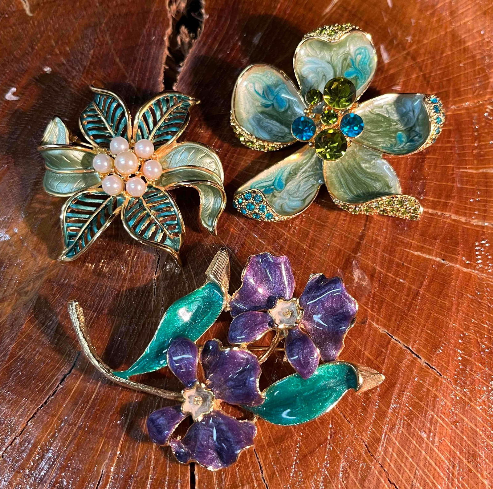 Vintage Gold Tone Flower Brooch Bundle (1 of 10)