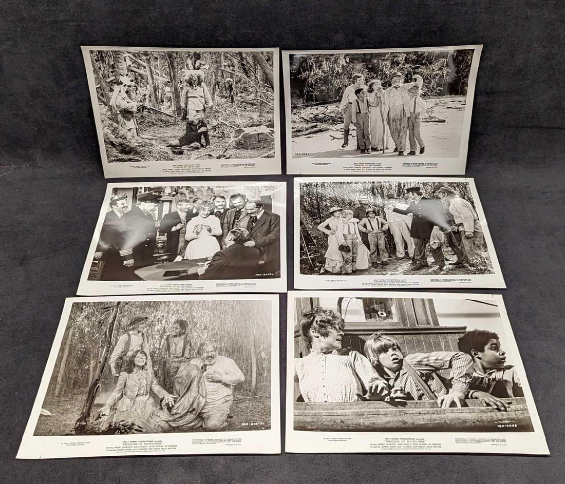 6 Vintage Disney Treasure Of Matecumbe B&W Photo Prints (1 of 9)