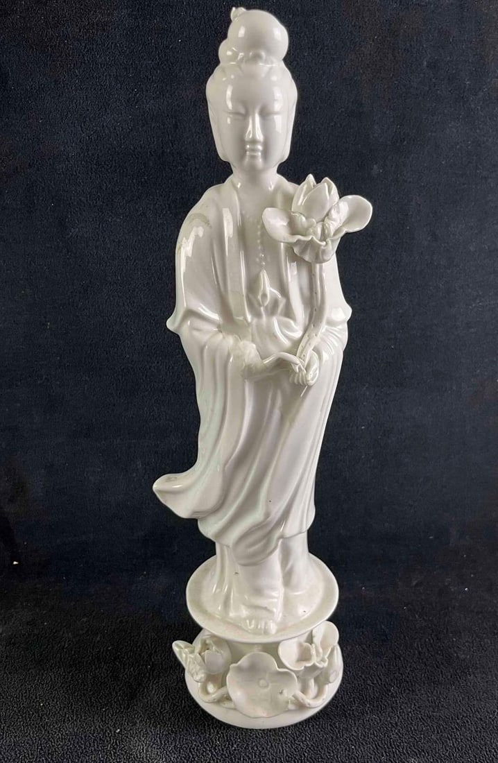 Porcelain Asian Statue White Porcelain Goddess Statue (1 of 10)