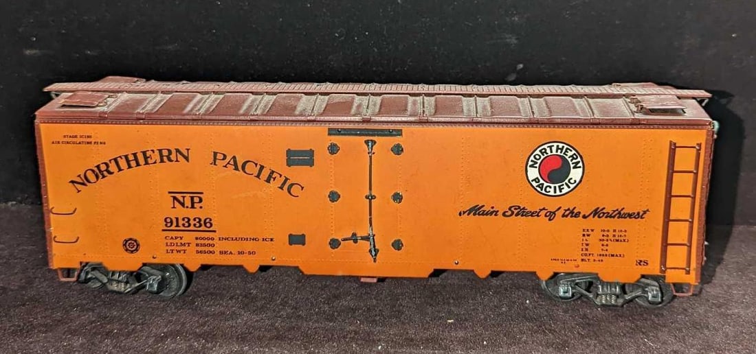 Vintage O Scale Nothern Pacific 91336 Boxcar (1 of 7)