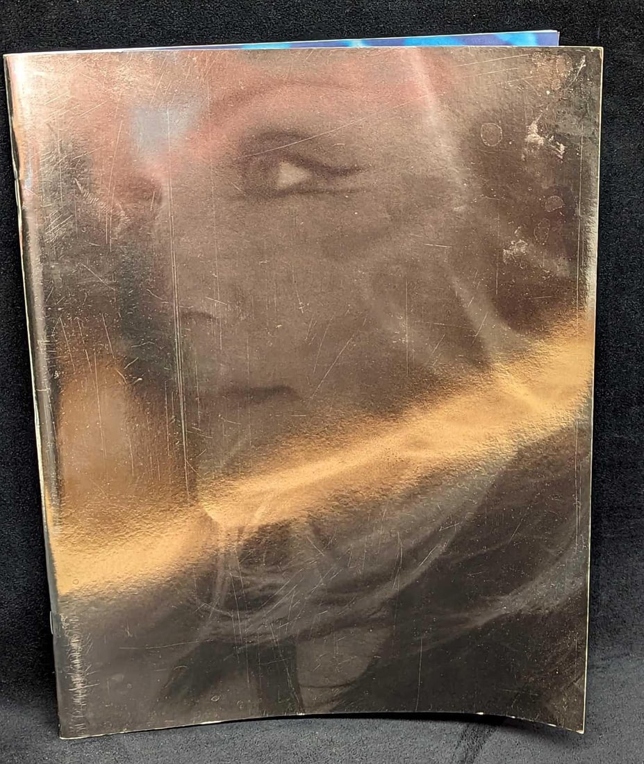 Madonna Drowned World Tour 2001 Program Book (1 of 6)