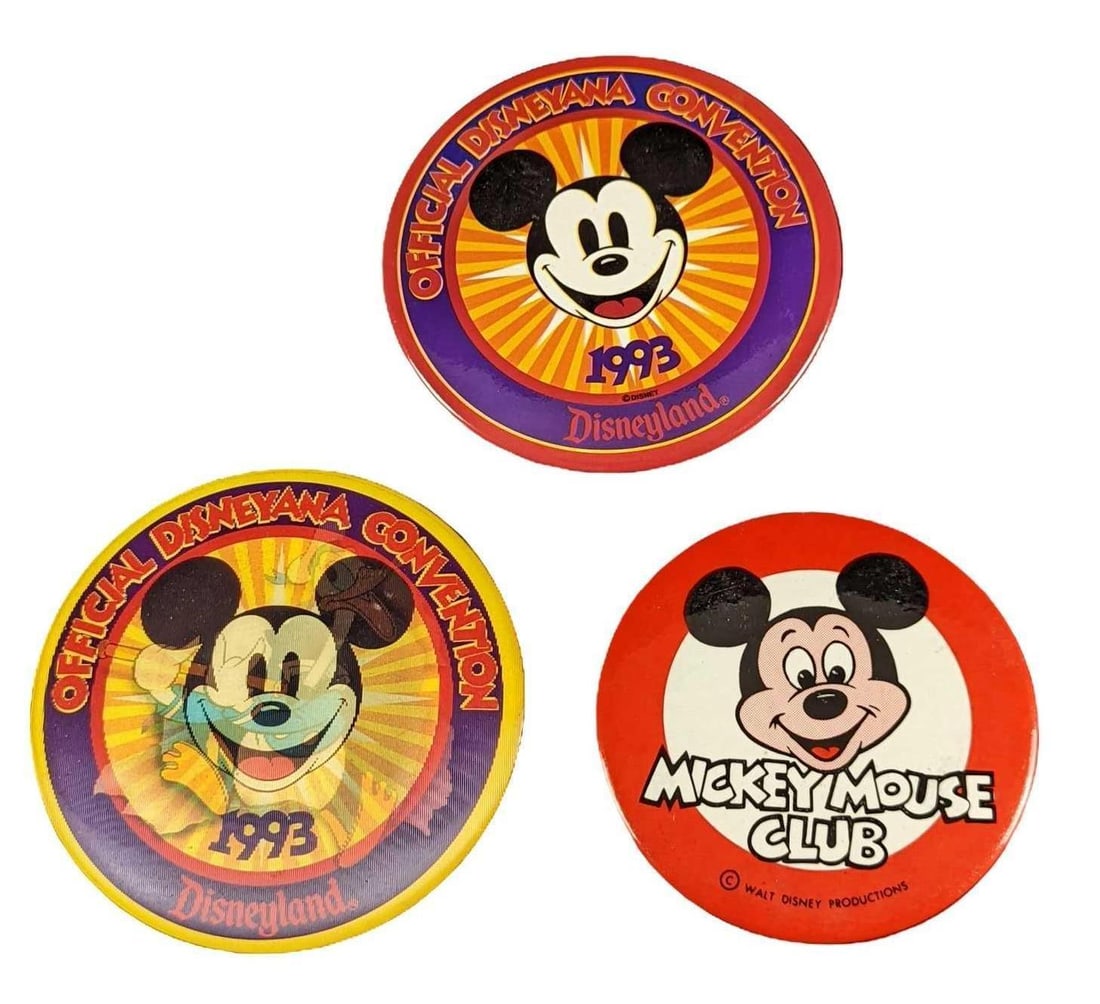 3 Mickey Mouse Disney Disneyana Convention Buttons (1 of 6)