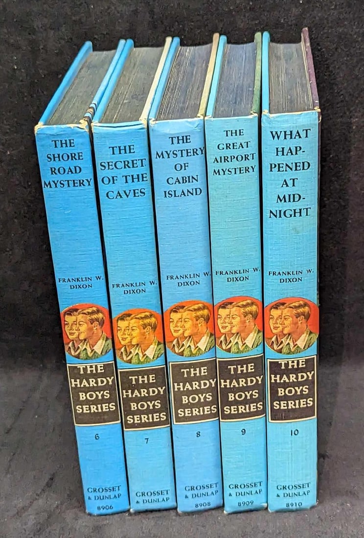 Vintage Hardcover Hardy Boys 6 7 8 9 10: Vintage Hardcover Hardy Boys 6 7 8 9 10. This lot includes: (1) #6 "The Shore Road Mystery" By Franklin W. Dixon. This was published by Grosset & Dunlap (New York) and was copyrighted in 1
