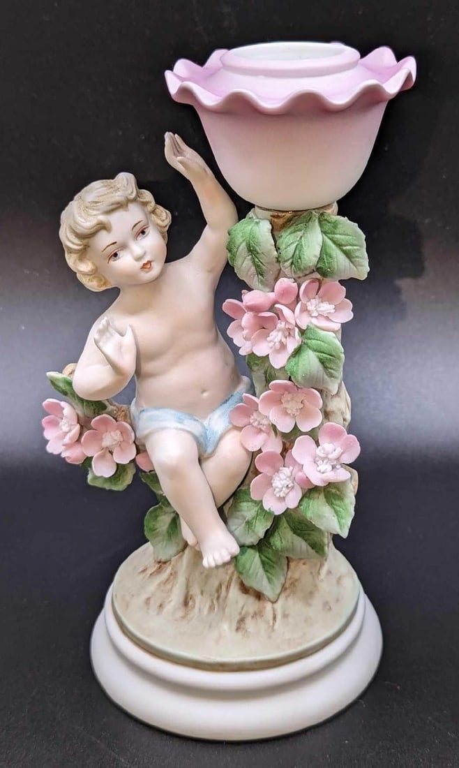 Vintage Japan Porcelain Cherub Candlestick Figurine A (1 of 7)