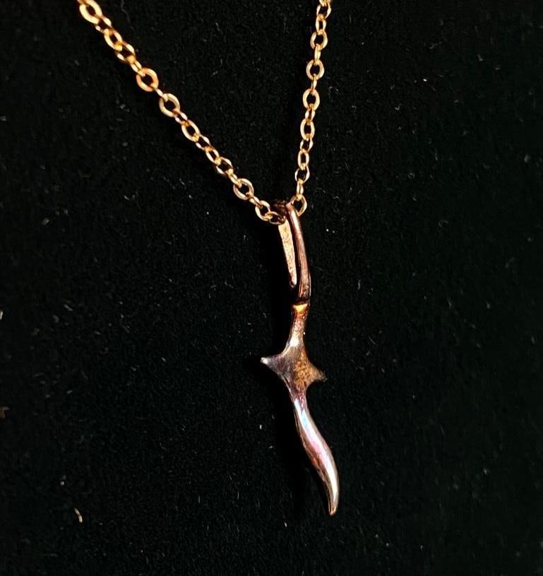 Sterling Silver Pendant on 14k Gold Filled Chain: Sterling Silver Pendant on 14k Gold Filled Chain All our items are tested and researched prior to listing. Please view all our pictures they are part of our description. DETAILS: