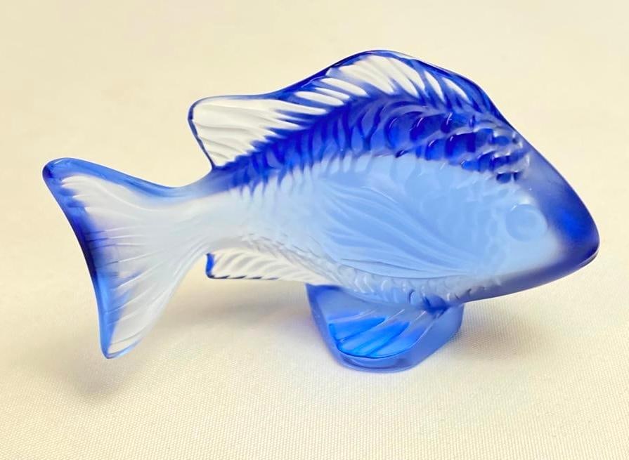 Lalique Damsel Fish Sapphire Blue (1 of 4)
