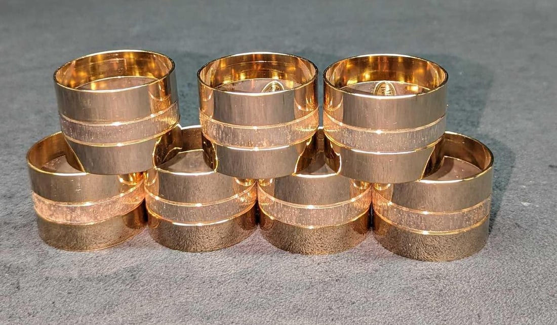 Vintage 7 Gold & Silver Tone Napkin Rings (1 of 5)