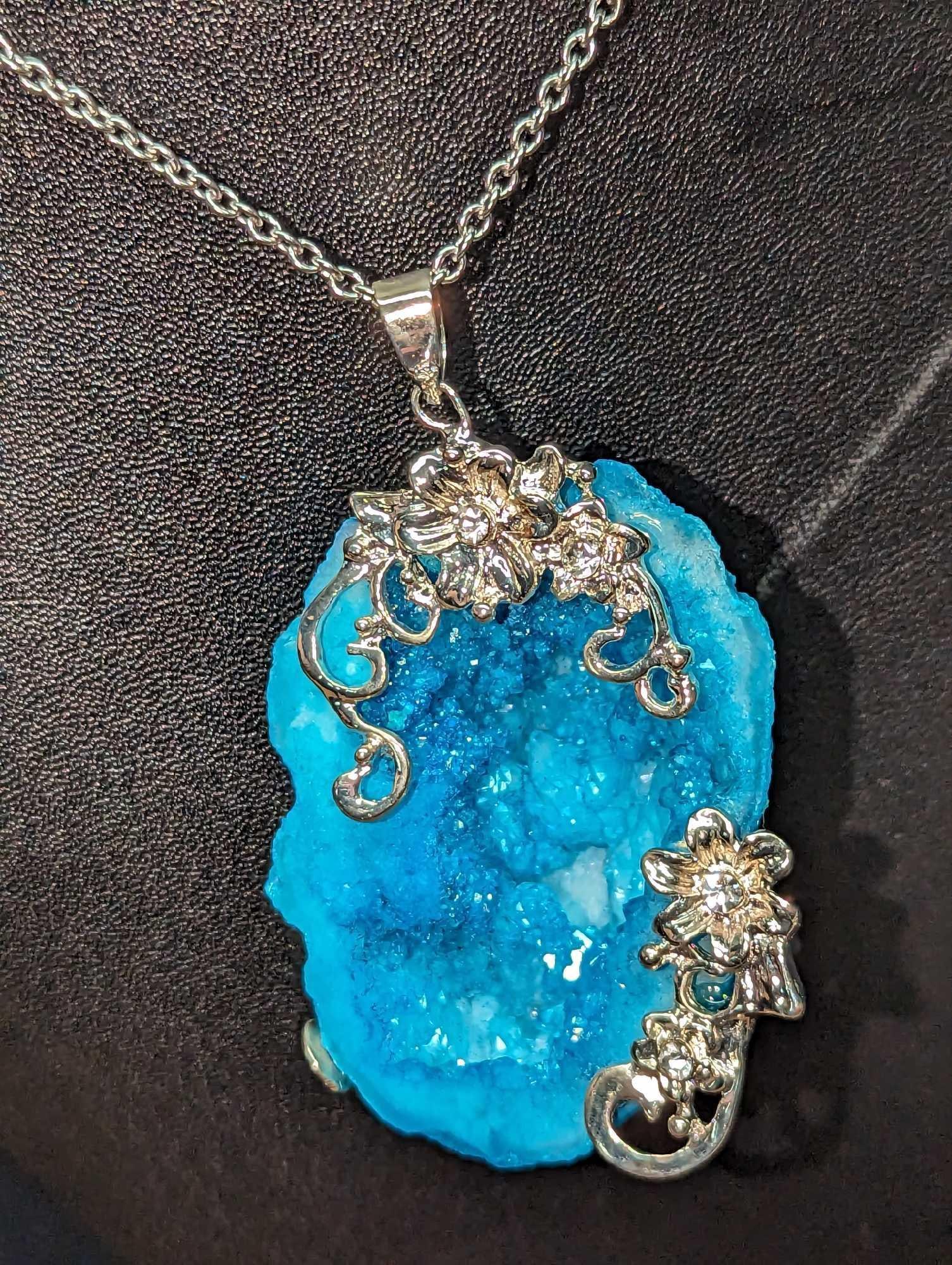 Blue Druzy Quartz Crystal Pendant With Lobster Chain B (1 of 5)