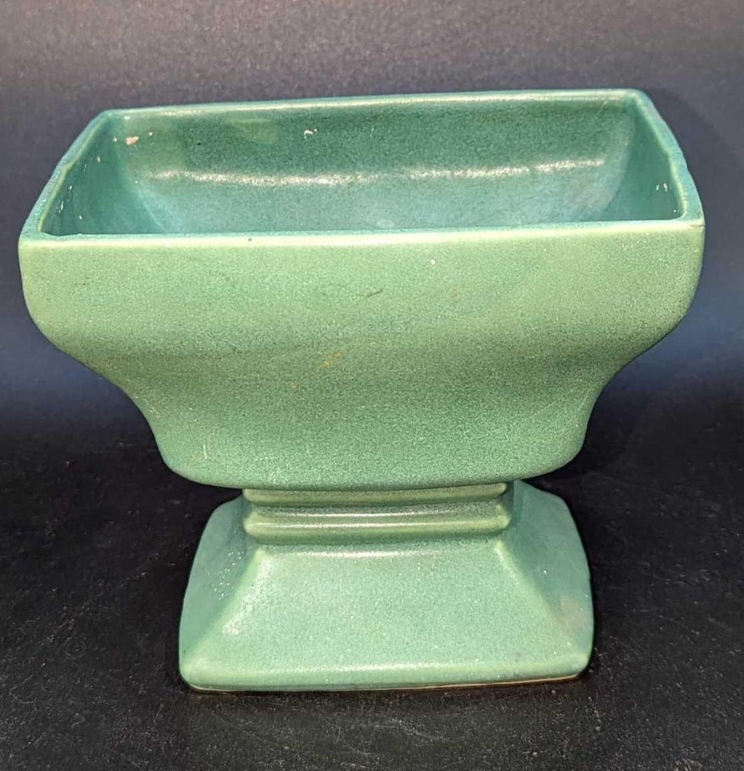 Vintage McCoy Pottery Footed Green Floral Planter (1 of 6)