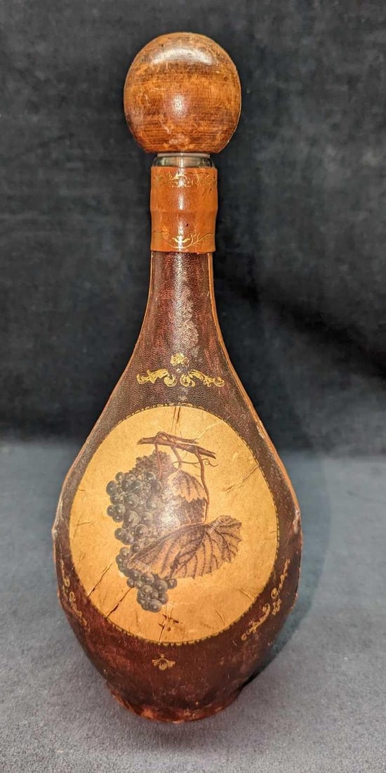 Fausto Corduri Italian Leather Wrapped Decanter (1 of 9)