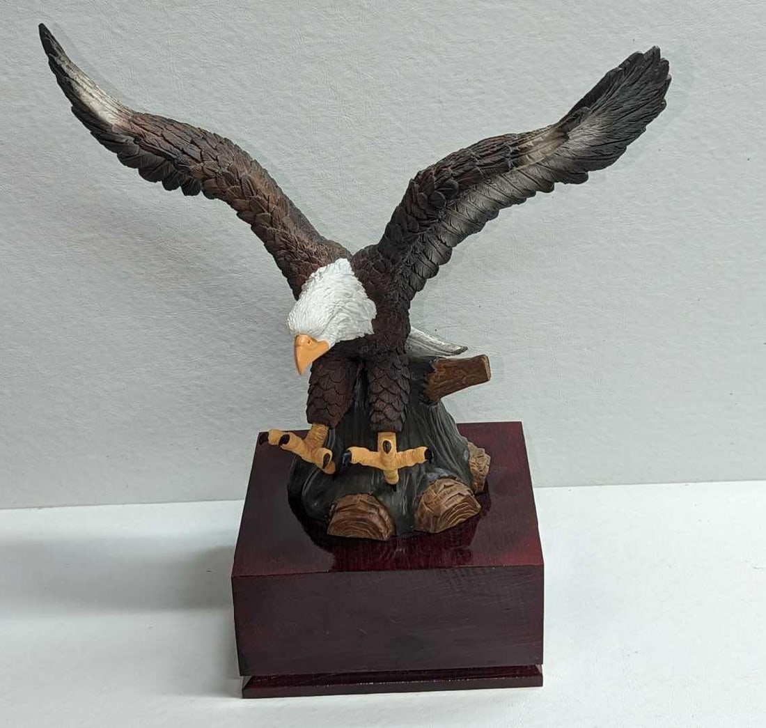 Hand Painted Resin Bald Eagle On Base (1 of 6)