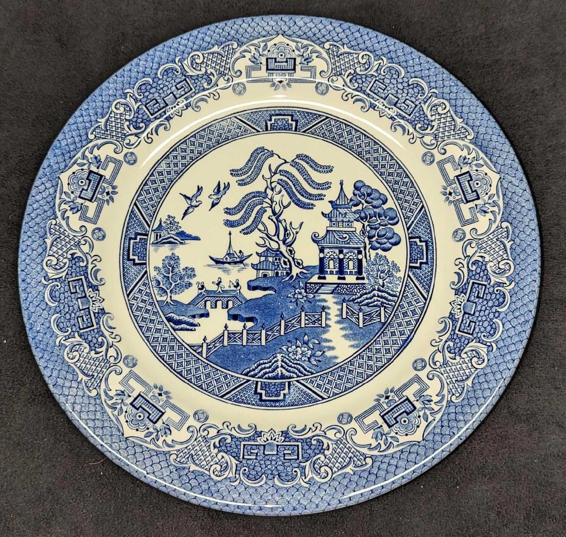 EIT English Ironstone Blue Willow 10" Dish (1 of 5)