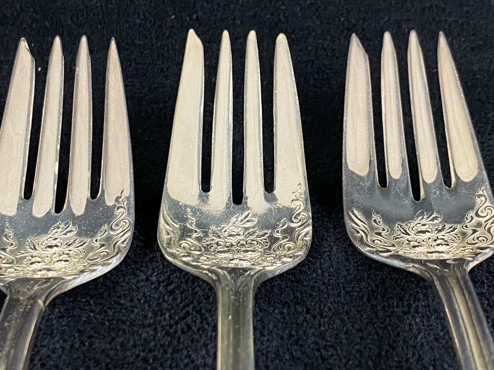 Fairfield Plate, Alpha 1915 Pattern, Silverplate 6" Salad Fork Set Of 14 (1 of 8)
