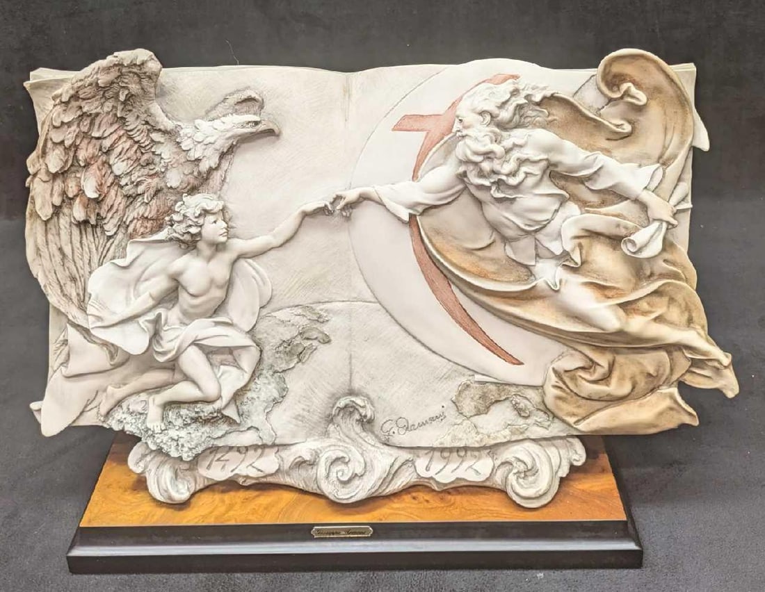 LE Giuseppe Armani Discovery Of America Capodimonte Figurine: LE Giuseppe Armani Discovery Of America Capodimonte Figurine. This one is #795 out of #2500. This is approx 15 1/2" x 5 1/4" x 11". It comes with the COA and original box that is approx 18