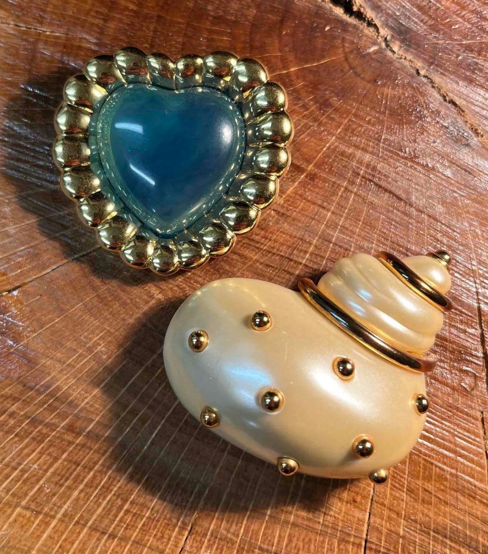 Two Vintage KJL Kenneth Jay Lane Brooches (1 of 12)