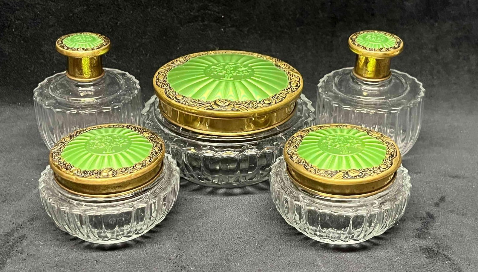 Vintage Regent Products Green Lid Vanity Set Made in England (1 of 16)