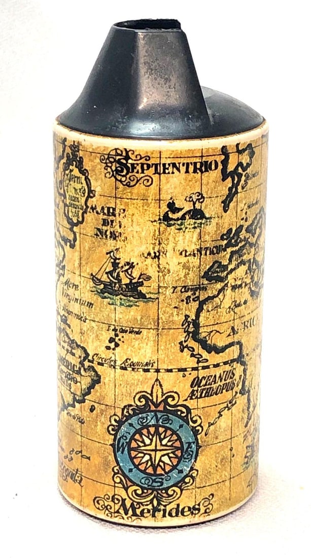 Vintage Cricket Gillette World Map Lighter Holder (1 of 6)