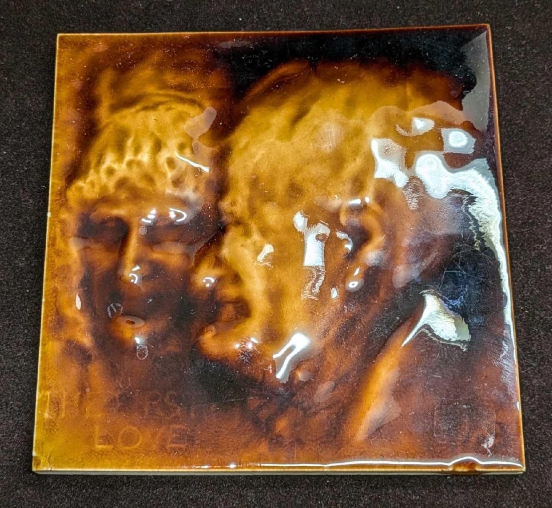 Vintage J&J G. Low Art Tile Works First Love Old Couple R38 (1 of 3)