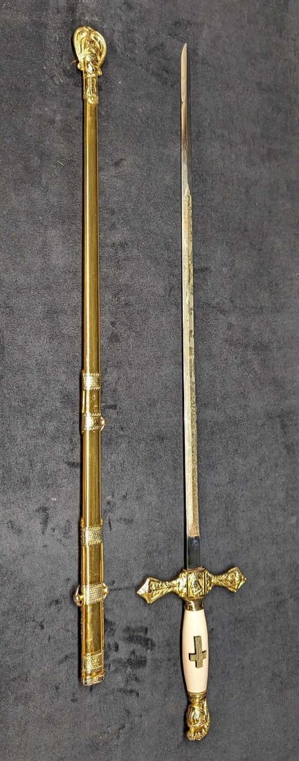 Masonic Knights Templar 'Named' Ceremonial Sword: Masonic Knights Templar 'Named' Ceremonial Sword. This was originally presented to a Fred Coryn Jr. The hilt has "FC" and the blade is marked Fred Coryn Jr. This Has a Gilt Metal Cross