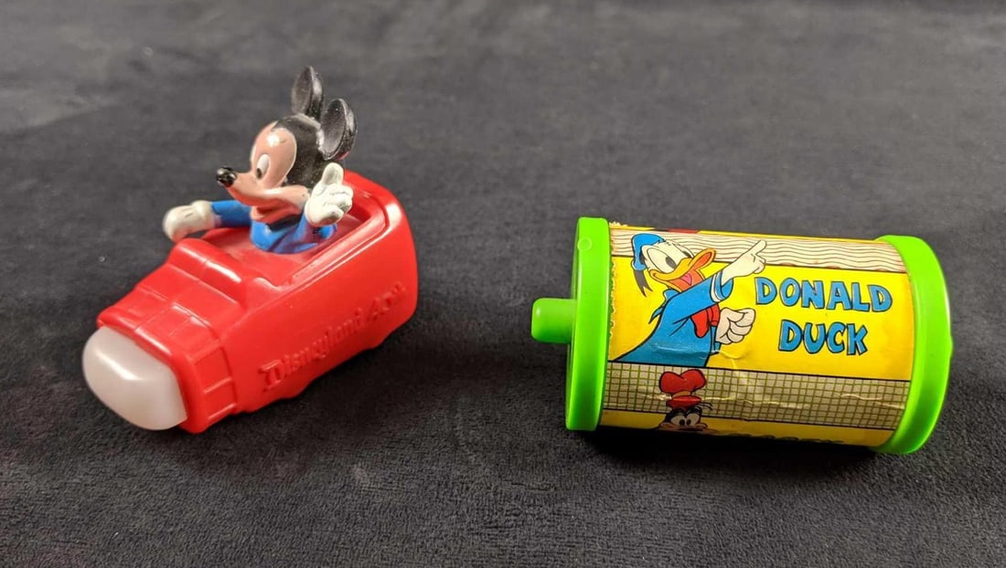 Disneyland 40th Anniversary Mickey Mouse Space Mountain Souvenir Scene Viewer And Vintage Rattle (1 of 5)