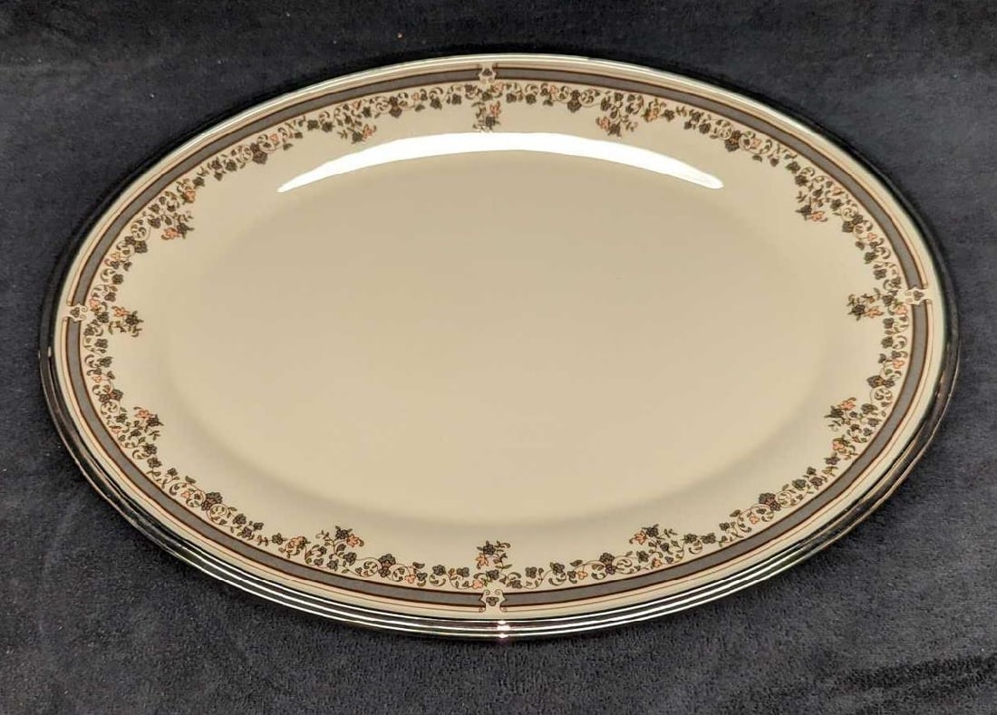 Retired Lenox Fine China Lace Point 13" Oval Serving Platter (1 of 4)