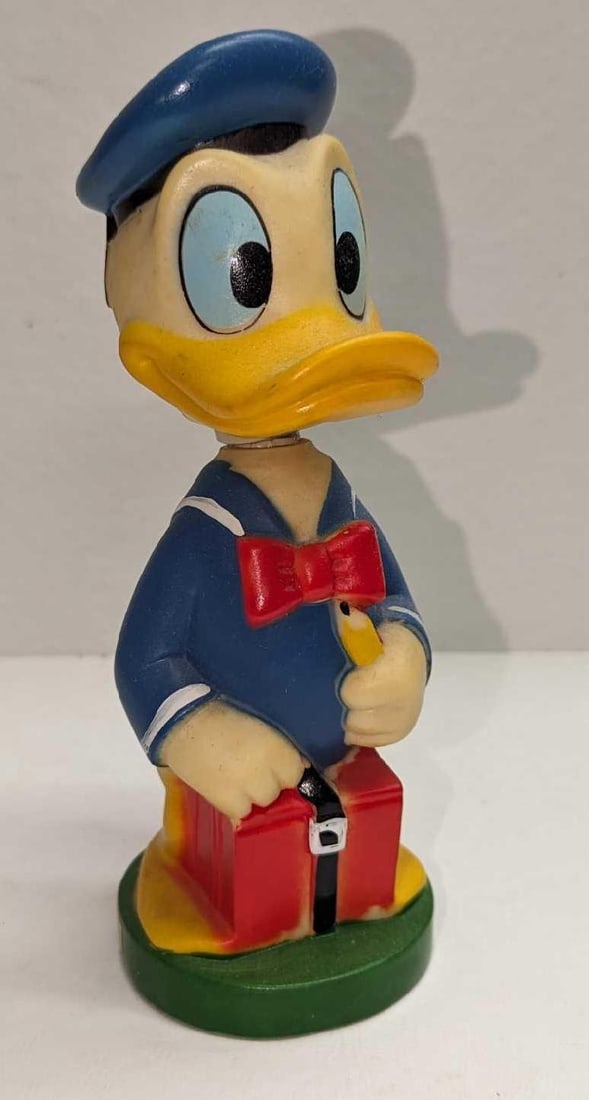 Vintage Rubber Disney Donald Duck Bobblehead (1 of 7)