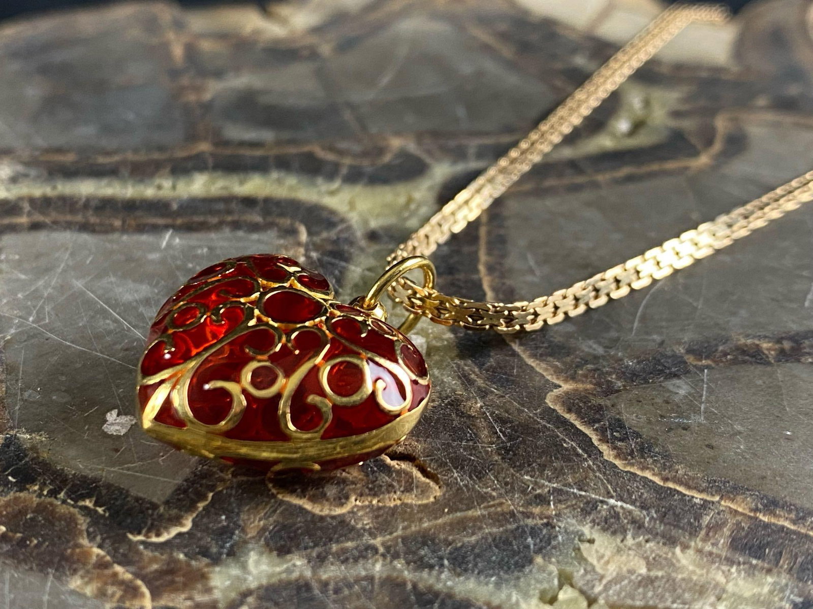 Vintage Italian 14K Murano Glass Heart Necklace / Pendant (1 of 13)