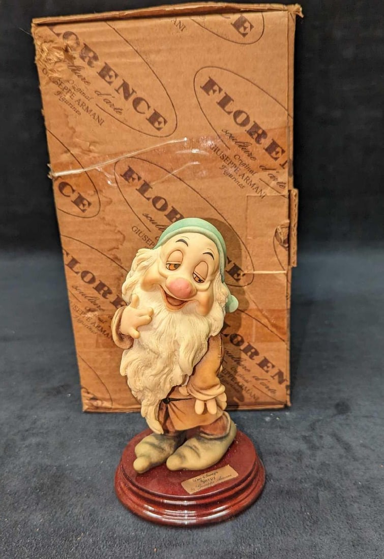 Florence Giuseppe Armani Disney Figurine Sleepy W/ Box (1 of 11)