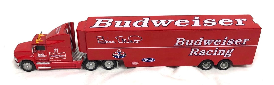 Racing Collectibles 1:64 Replica Nascar #11 Bill Elliott 1994 Budweiser Transporter Hauler: Racing Collectibles1:64 Diecast Replica Nascar #11 Bill Elliott 1994 Budweiser Transporter Hauler. It measures approximately 13-1/4" x 2-3/4" x 1-1/2" and it weighs 1.6lbs. The Nascar Repl