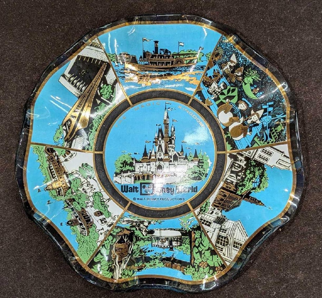 Vintage Disney World Glass Candy Dish 1970s C (1 of 2)