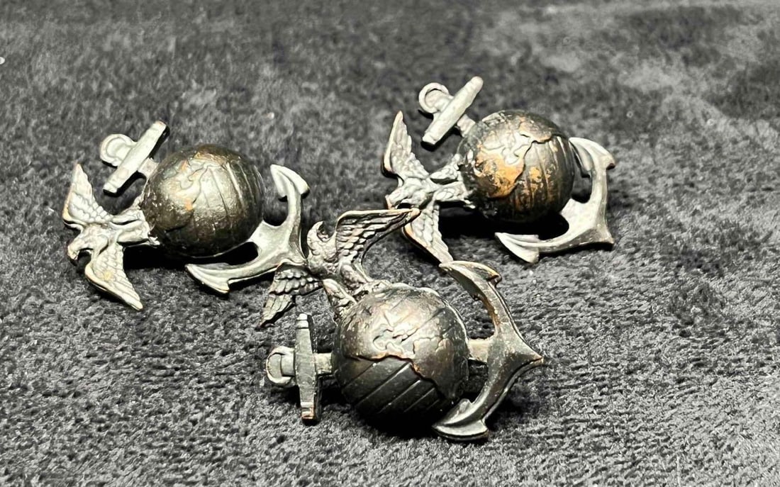 Three US Marine Corps Pins (1 of 4)