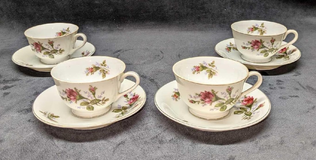4 Vintage China Floral Pattern Flat Cups & Saucers (1 of 10)