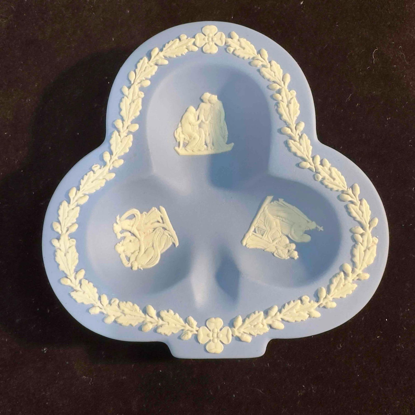 Wedgwood Jasperware Blue Club Trinket Dish Ashtray Pin Dish Vintage Decorative (1 of 6)
