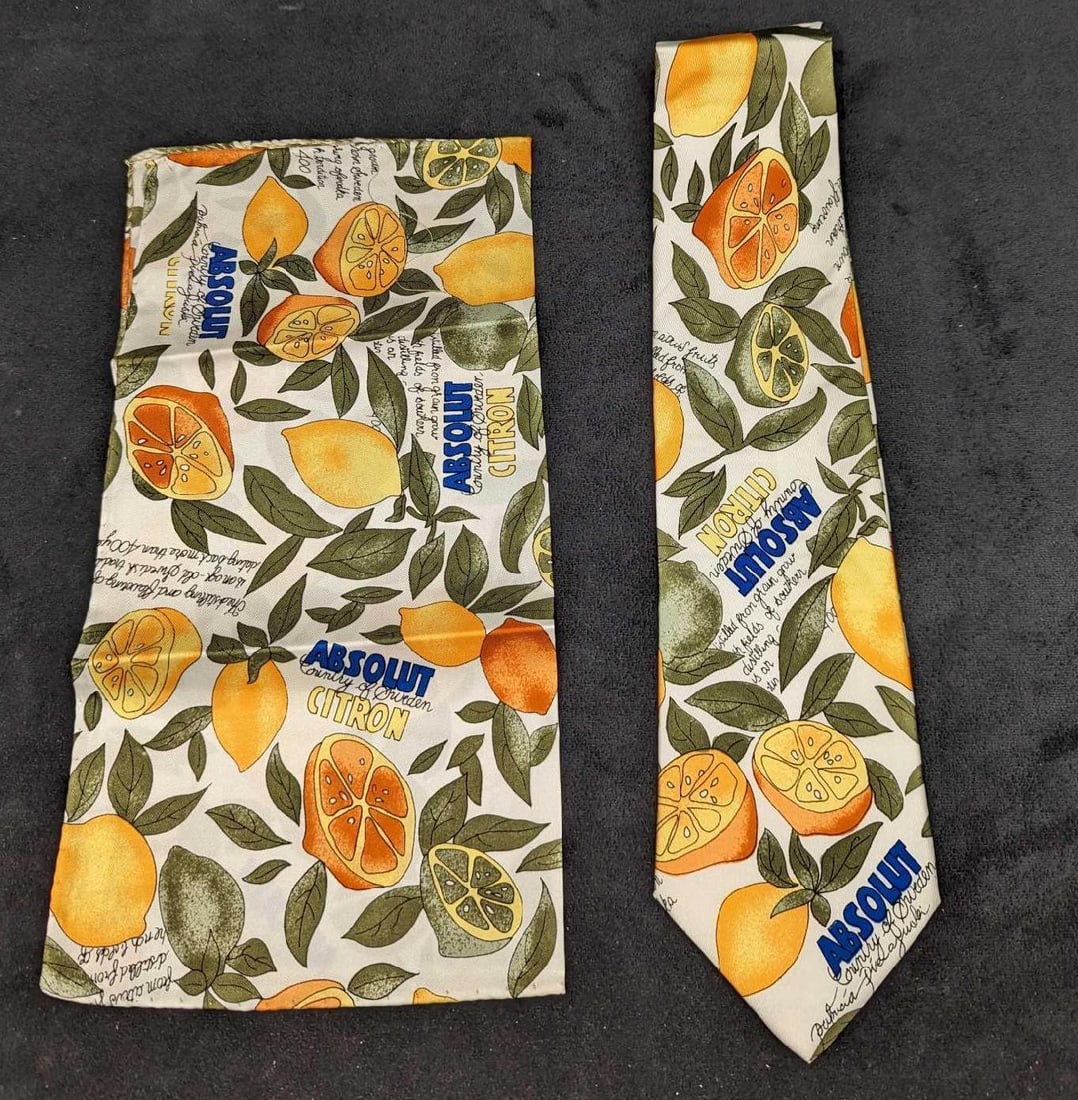 Absolut Vodka Rare Patricia Paczynski Silk Tie New (1 of 8)