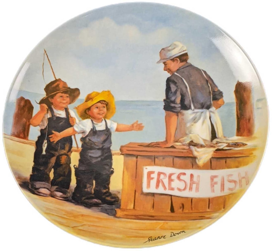 Edwin M Knowles Collectable China Plate Fish Story (1 of 2)