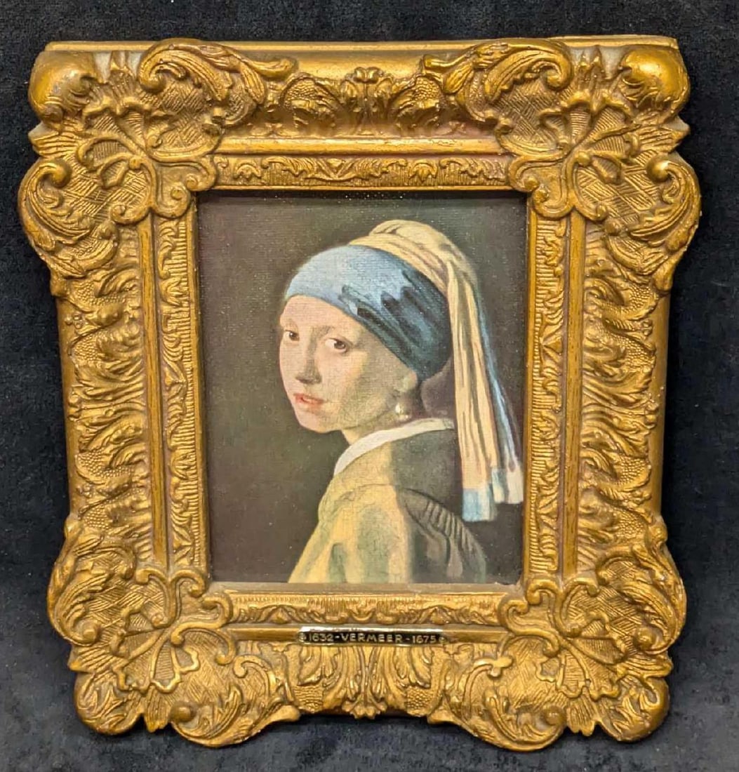 Framed Johannes Vermeer Girl With A Pearl Earring Print On Canvas R68: Framed Johannes Vermeer Girl With A Pearl Earring Print On Canvas R68. This mini print on canvas is approx 6 3/4" x 1 1/4" x 7 3/4" and it weighs 0.72lb. Please note, the print on canvas w