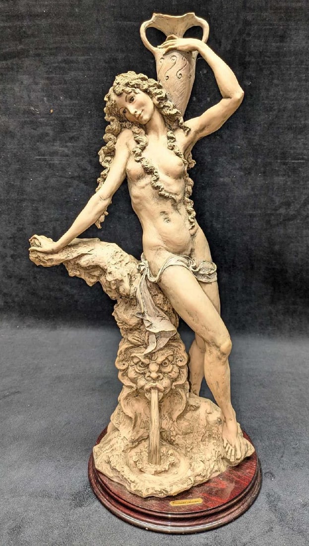 LE Giuseppe Armani Spring Water Capodimonte Figurine (1 of 11)