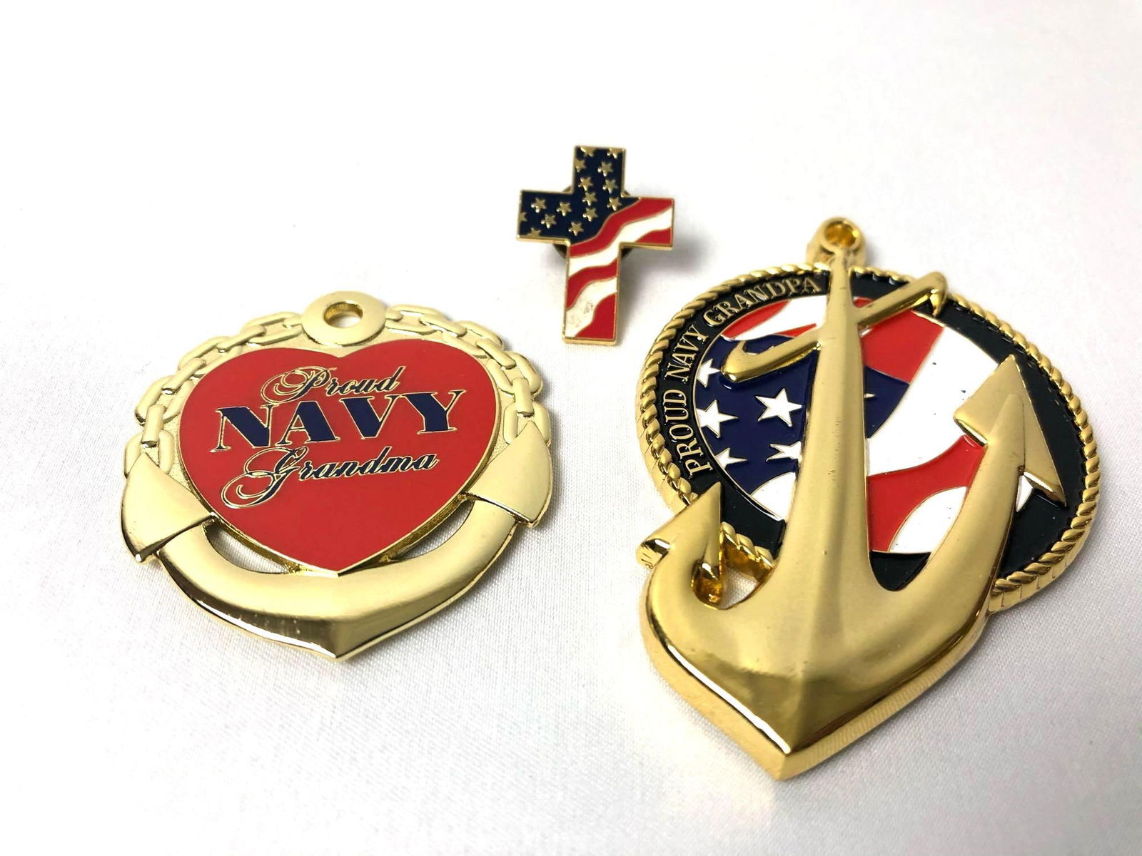 Patriotic US NAVY Proud Grandma  Grandpa  Medallions  & Flag Cross Pin (1 of 7)
