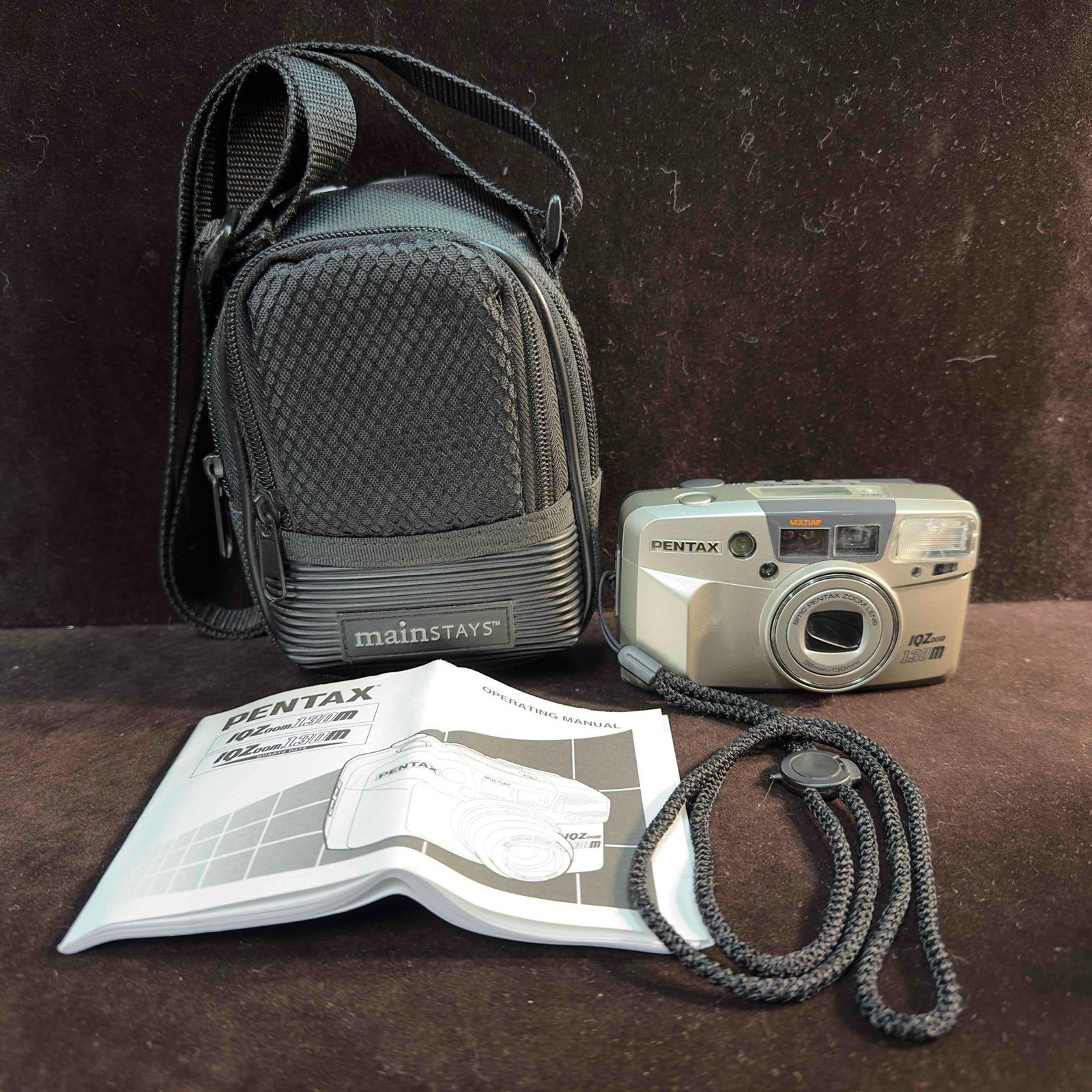 Pentax IQZoom 130M Point & Shoot 35mm Film Camera 38-130mm Zoom (1 of 11)