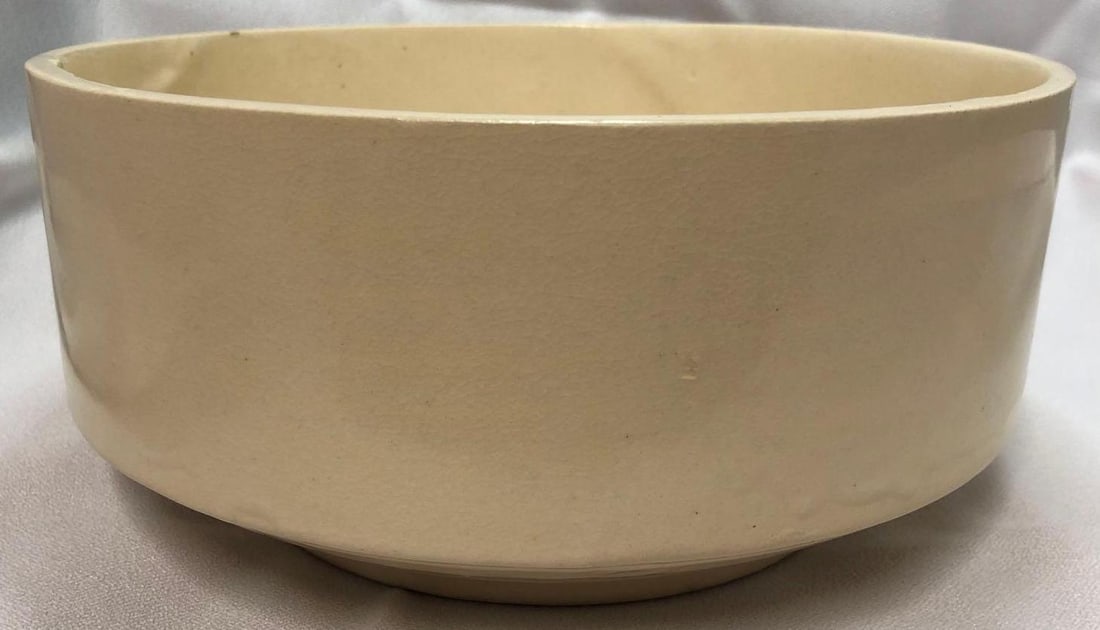 Brush USA by McCoy #8 Hand Painted Pottery Planter (1 of 6)