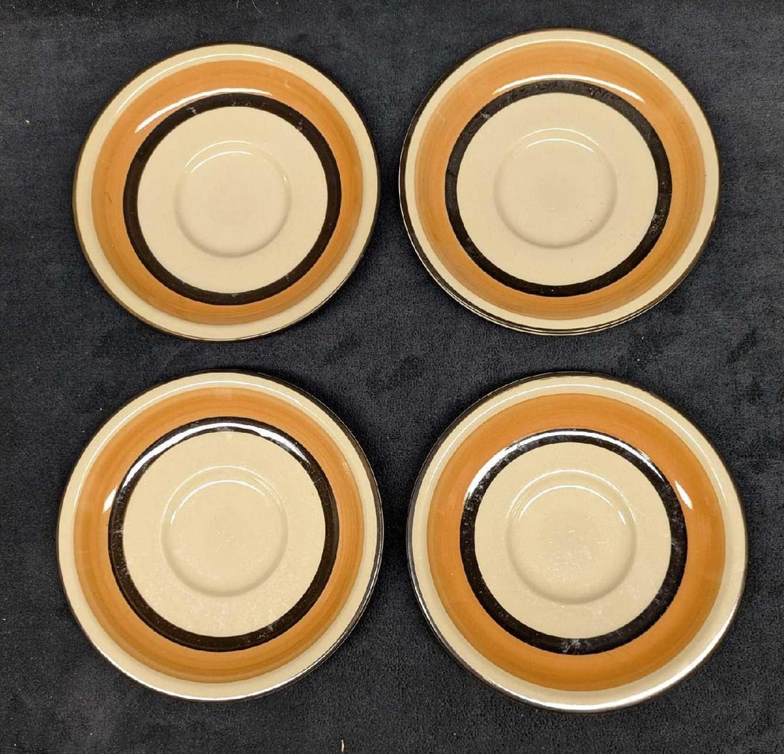 4 Vintage Momoyama Stoneware Saucers B: 4 Vintage Momoyama Stoneware Saucers B. Each is approx 5 7/8" x 5 7/8" x 3/4". The total weight is 1.89lb. There is some wear on the glaze and no chips or cracks.