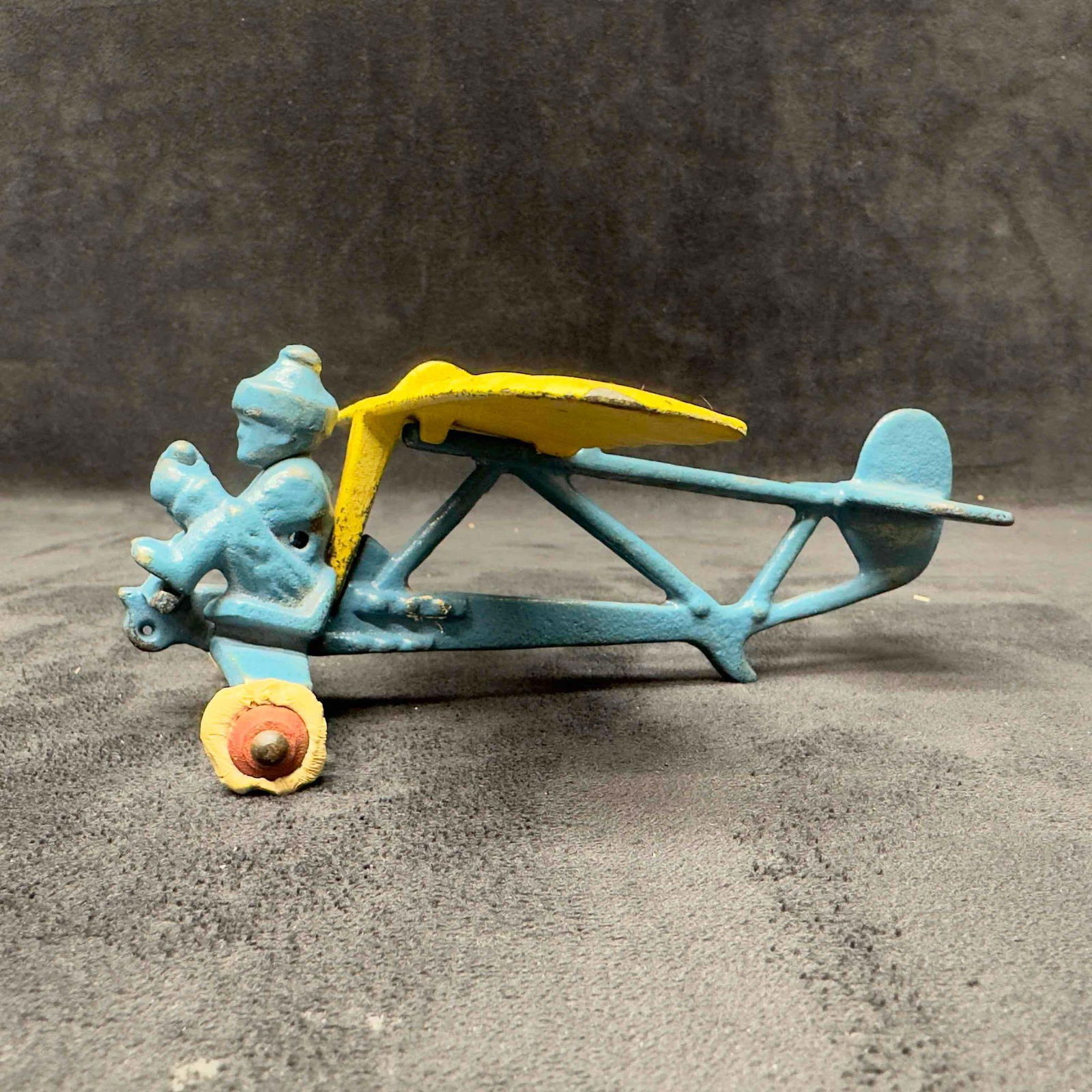Hubley 1930’s Cast Iron Lindy Glider Airplane Toy Blue (1 of 13)