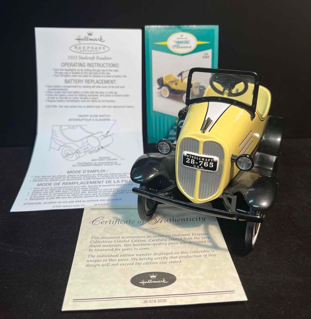 Limited Edition 2001 Kiddie Car Classic "1933 Steelcraft Roadster" With COA & Hallmark Card: This lot contains a Limited Edition 2001 Kiddie Car Classic "1933 Steelcraft Roadster" With COA & Hallmark Card. Bonus item: Instruction manual. This car ia marked #4977 of 14,500. It is a
